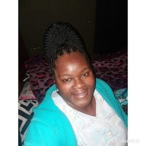 Meet your Posher, Felicia